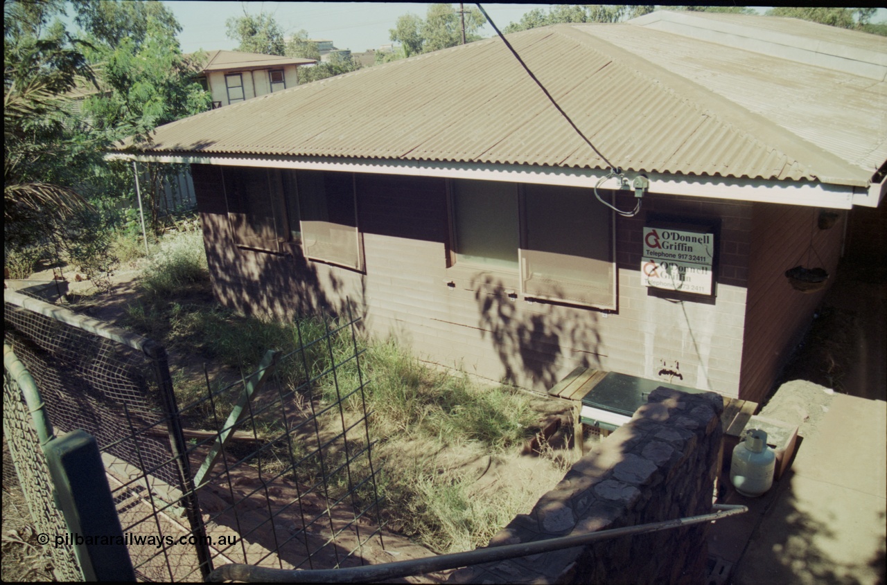 204-28
Port Hedland, 42 Kingsmill Street, this house was bought for $102,000 in 2000, and sold for $900K 10 or 11 years later.

