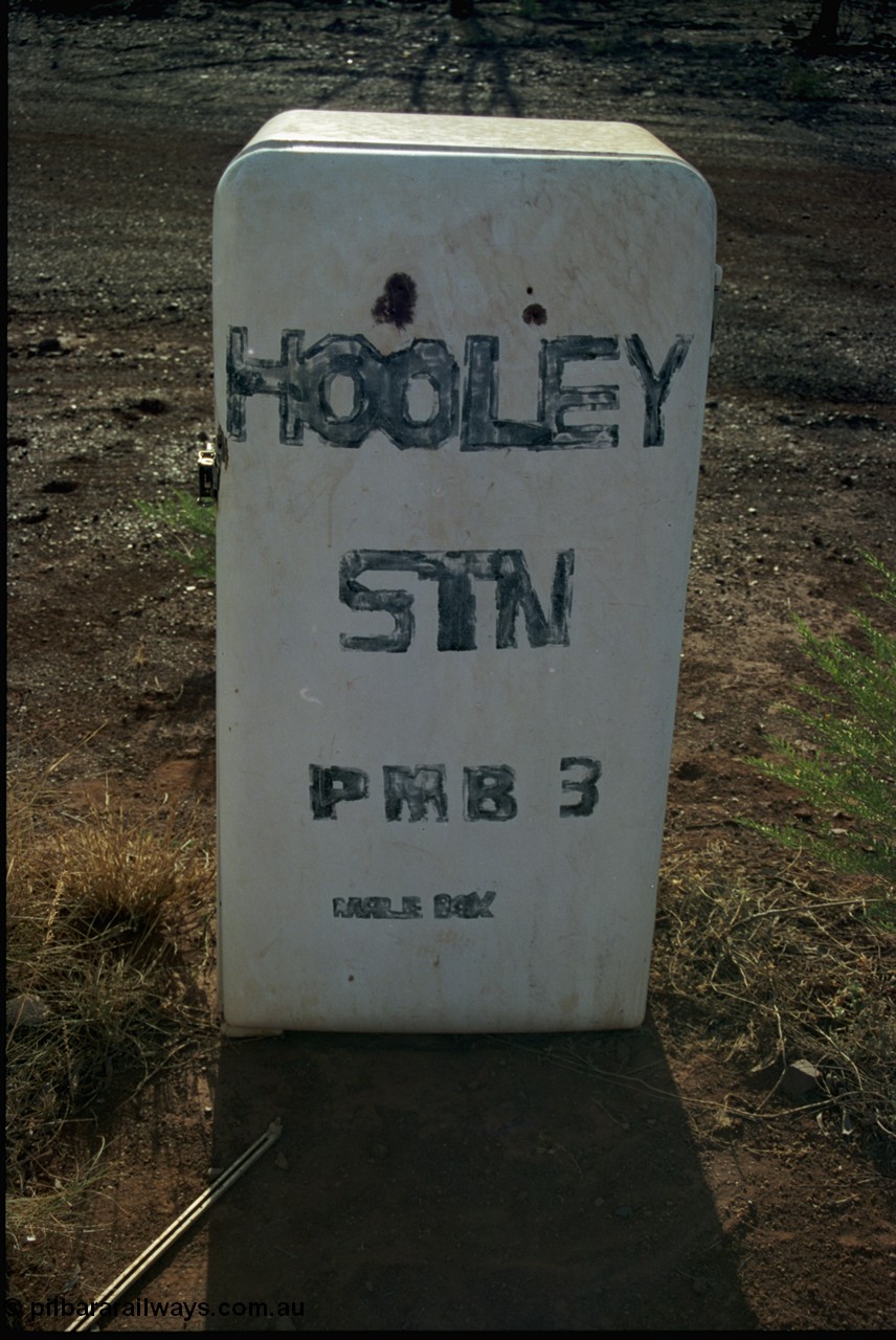 205-07
Hooley Station, old refrigerator used as mailbox, Hooley Station PMB 3 Male Box.
