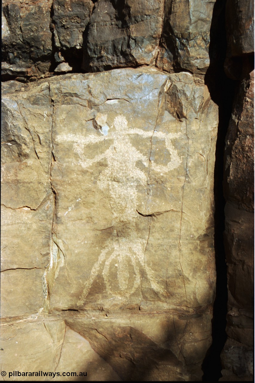 205-14
Wittenoom, Bee Gorge, rock carving.
