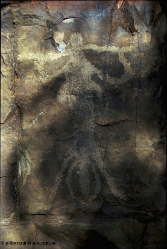 205-12
Wittenoom, Bee Gorge, rock carving.
