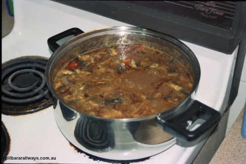 206-35
Possibly a spaghetti sauce.
