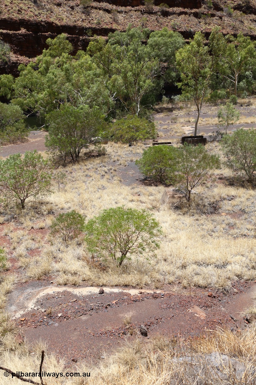 160101 9799
Wittenoom Gorge, Gorge Mine area, view of old plant footings looking down from third level. [url=https://goo.gl/maps/22Wrt1Lgf4hLvAdZA]GeoData[/url].
