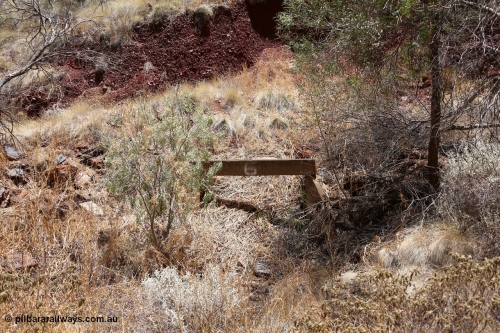 160101 9775
Wittenoom Gorge, Gorge Mine area, asbestos mining remains, mine drive adit No.6 concrete entry structure. [url=https://goo.gl/maps/V9MMhnPqmg12]Geodata[/url].
