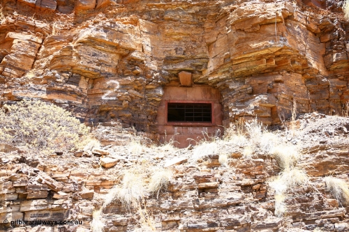 160101 9790
Wittenoom Gorge, Gorge Mine area, mine adit no. 2. Geodata: [url=https://goo.gl/maps/SER6ebm7LAB2] 22°19'28.8