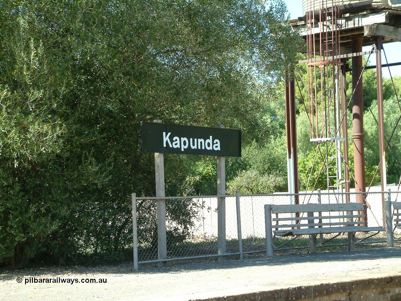 030403 111435
Kapunda station sign on platform looking south east.
