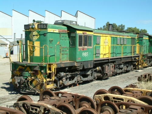 030406 115158
Port Lincoln loco workshops, still in former owner AN livery, Australian Southern 830 class locomotive 865 AE Goodwin ALCo model DL531 serial 84711, roster shot coupled to sister unit. April 6, 2003.
Keywords: 830-class;865;AE-Goodwin;ALCo;DL531;84711;