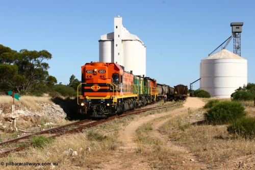060111 2372
Kyancutta, ARG 1200 class unit 1203, a Clyde Engineering EMD model G12C serial 65-427, one of fourteen originally built between 1960-65 for WAGR as their A class A 1513, fitted with dynamic brakes and financed by Western Mining Corporation, started working on the Eyre Peninsula in November 2004.
Keywords: 1200-class;1203;Clyde-Engineering-Granville-NSW;EMD;G12C;65-427;A-class;A1513;