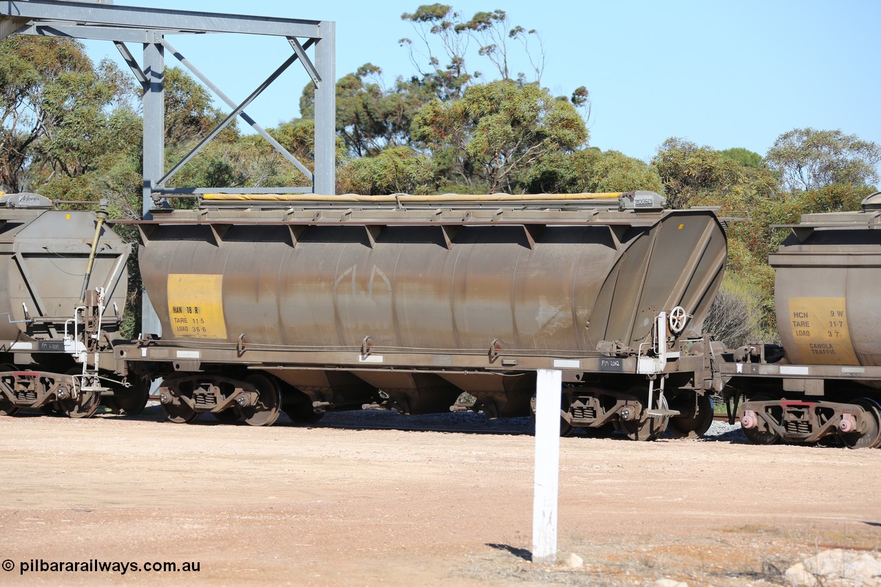 130703 0134
Murdinga, bogie grain hopper waggon HAN 18, one of sixty eight units built by South Australian Railways Islington Workshops between 1969 and 1973 as the HAN type for the Eyre Peninsula system.
Keywords: HAN-type;HAN18;1969-73/68-18;SAR-Islington-WS;