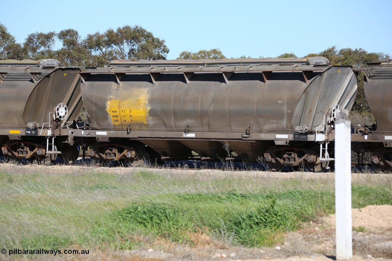 130703 0140
Murdinga, bogie grain hopper waggon HAN 47, one of sixty eight units built by South Australian Railways Islington Workshops between 1969 and 1973 as the HAN type for the Eyre Peninsula system.
Keywords: HAN-type;HAN47;1969-73/68-47;SAR-Islington-WS;