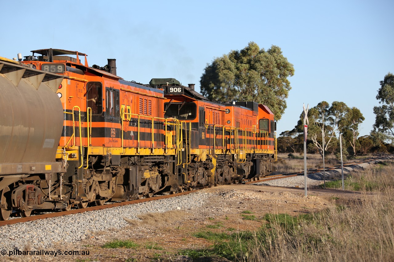 130703 0263
Kaldow, third unit on a Port Lincoln bound grain train Genesee & Wyoming locomotive AE Goodwin ALCo model DL531 unit 859 'City of Port Lincoln' serial 84705, built in 1963, 859 started life at Peterborough, spent some years in Tasmania and even spent time in Perth on standard gauge before being transferred to the Eyre Peninsula system in 2003. 3rd July 2013.
Keywords: 830-class;859;AE-Goodwin;ALCo;DL531;84705;