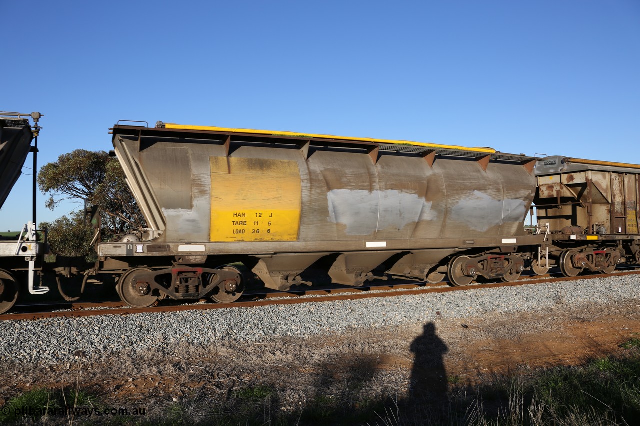 130703 0268
Kaldow, HAN type bogie grain hopper waggon HAN 12, one of sixty eight units built by South Australian Railways Islington Workshops between 1969 and 1973 as the HAN type for the Eyre Peninsula system.
Keywords: HAN-type;HAN12;1969-73/68-12;SAR-Islington-WS;