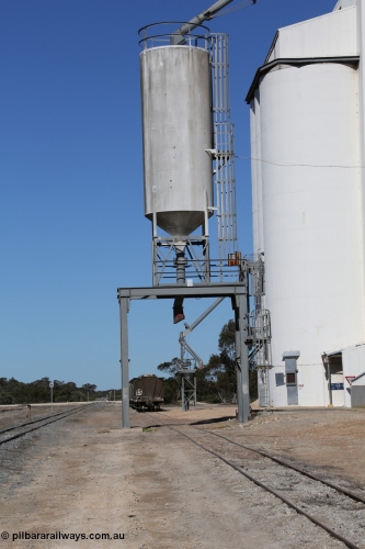 130703 0188
Tooligie, over view of the yard, Ascom Jumbo silo complex over rail loading hopper with four cell concrete silo complex beyond it. [url=https://goo.gl/maps/5dvPFSzv9EdCYSwF9]Geo location[/url]. 3rd July 2013.

