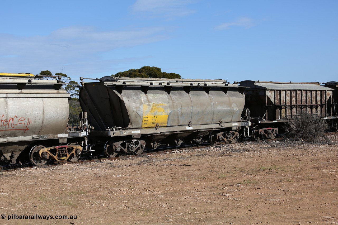 130704 0456
Kyancutta, HAN type bogie grain hopper waggon HAN 17, one of sixty eight units built by South Australian Railways Islington Workshops between 1969 and 1973 as the HAN type for the Eyre Peninsula system.
Keywords: HAN-type;HAN17;1969-73/68-17;SAR-Islington-WS;