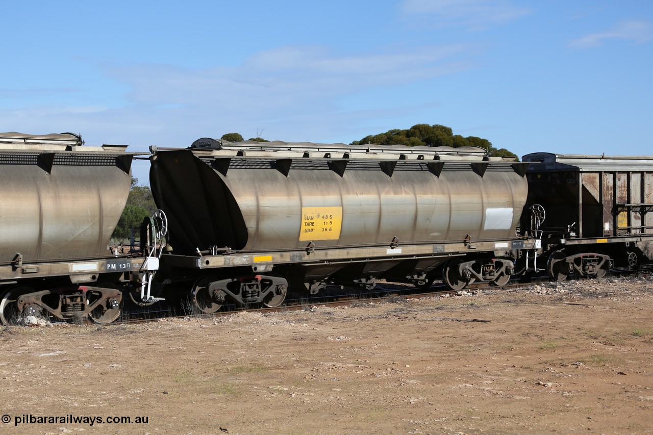130704 0465
Kyancutta, HAN type bogie grain hopper waggon HAN 48, one of sixty eight units built by South Australian Railways Islington Workshops between 1969 and 1973 as the HAN type for the Eyre Peninsula system.
Keywords: HAN-type;HAN48;1969-73/68-48;SAR-Islington-WS;