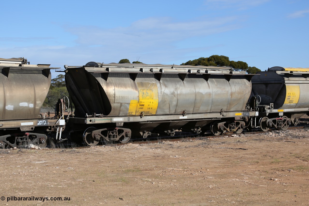 130704 0471
Kyancutta, HAN type bogie grain hopper waggon HAN 33, one of sixty eight units built by South Australian Railways Islington Workshops between 1969 and 1973 as the HAN type for the Eyre Peninsula system.
Keywords: HAN-type;HAN33;1969-73/68-33;SAR-Islington-WS;