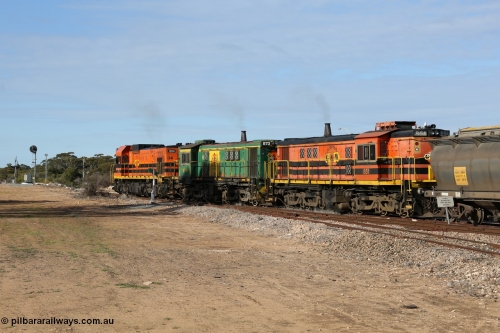 130704 0393
Kyancutta, south bound loaded grain train has stopped here to collect a loaded rack of grain waggons, seen here running out of the 'new grain siding' added in 1970 behind EMD 1204 and twin ALCo 830 units 873 and 851. July 4, 2006.
Keywords: 830-class;851;AE-Goodwin;ALCo;DL531;84137;