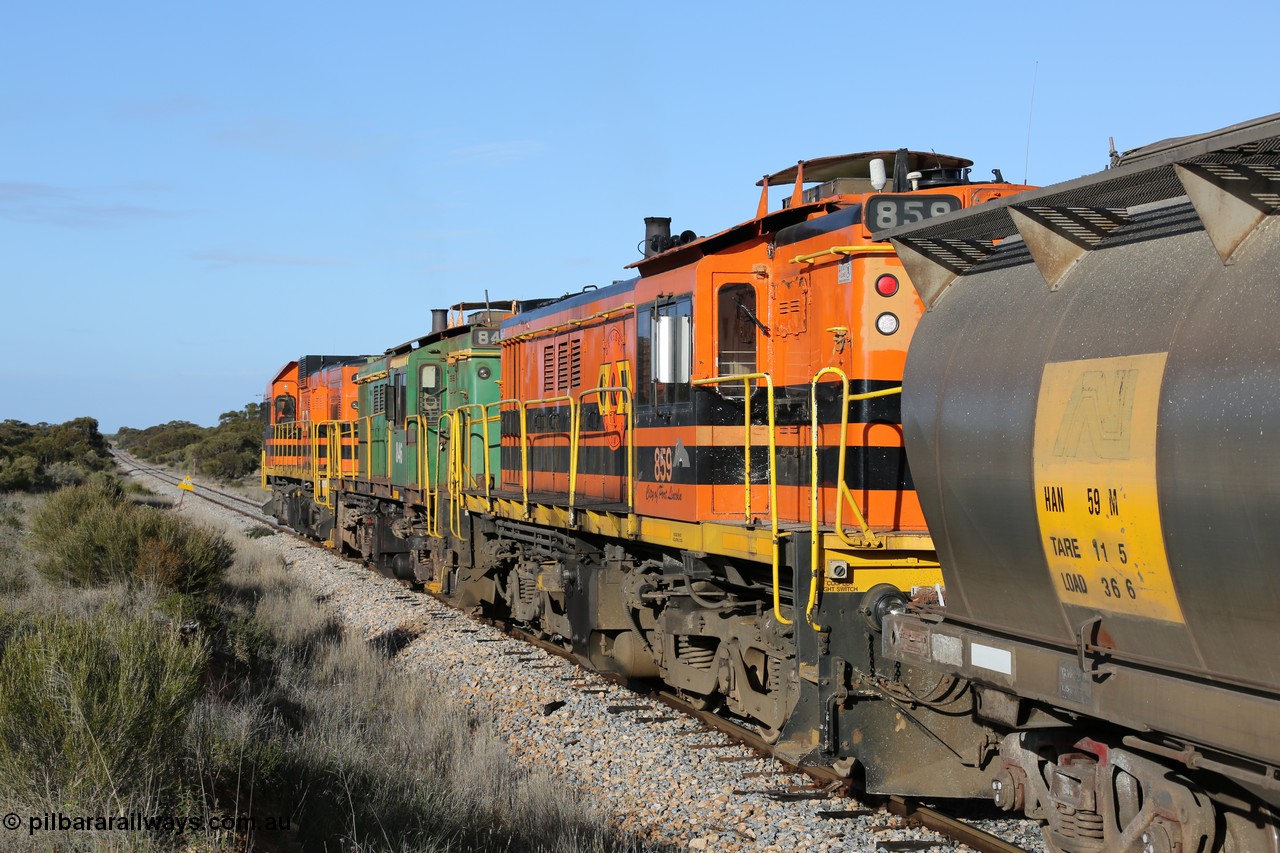 130705 0660
Lock, 1203, 846 and 859 depart along the mainline for Port Lincoln with the loaded grain train.
