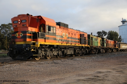 130705 0539
Lock, grain train loading in progress with the Viterra fast flow auger in the distance, the train with 1203, 846 and 859 is about to split and shunt half the consist onto the mainline. 5th of July 2013.
Keywords: 1200-class;1203;Clyde-Engineering-Granville-NSW;EMD;G12C;65-427;A-class;A1513;