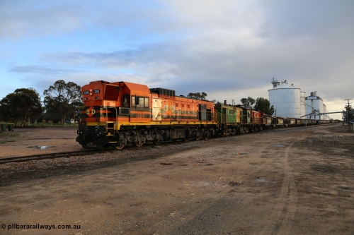 130705 0548
Lock, grain train loading in progress with the Viterra fast flow auger in the distance, the train with 1203, 846 and 859 is about to split and shunt half the consist onto the mainline. 5th of July 2013.
Keywords: 1200-class;1203;Clyde-Engineering-Granville-NSW;EMD;G12C;65-427;A-class;A1513;