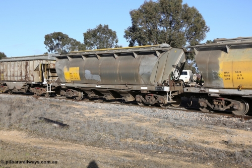 130705 0644
Lock, HAN type bogie grain hopper waggon HAN 12, one of sixty eight units built by South Australian Railways Islington Workshops between 1969 and 1973 as the HAN type for the Eyre Peninsula system.
Keywords: HAN-type;HAN12;1969-73/68-12;SAR-Islington-WS;