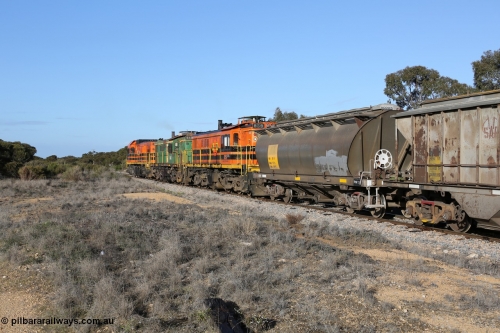 130705 0646
Lock, HAN type bogie grain hopper waggon HAN 59, one of sixty eight units built by South Australian Railways Islington Workshops between 1969 and 1973 as the HAN type for the Eyre Peninsula system.
Keywords: HAN-type;HAN59;1969-73/68-59;SAR-Islington-WS;