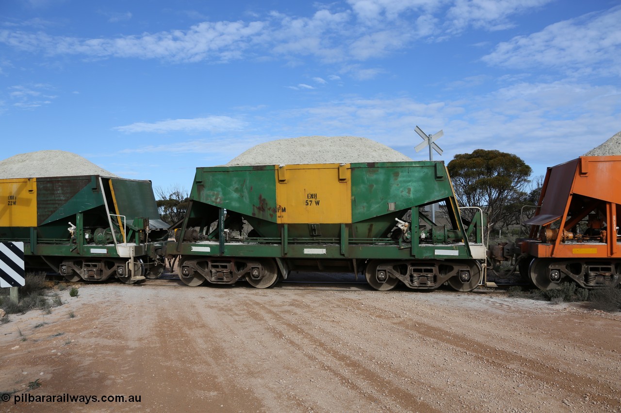 130708 0765
Charra, originally an Kinki Sharyo built NH type for the NAR now coded ENH type ENH 57 W, without hungry boards loaded with gypsum, [url=https://goo.gl/maps/fnkK0]Charoban Rd grade crossing, 477.8 km[/url].
Keywords: ENH-type;ENH57;Kinki-Sharyo-Japan;NH-type;NH957;