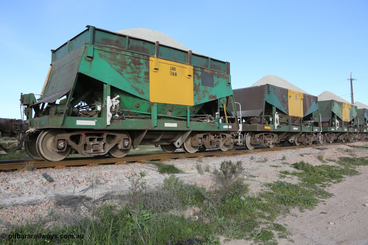 130708 0860
Penong Junction, originally an Kinki Sharyo built NH type for the NAR now coded ENH type ENH 39 B, still with hungry boards fitted loaded with gypsum [url=https://goo.gl/maps/45FyW] located at the 429.7 km[url].
Keywords: ENH-type;ENH39;Kinki-Sharyo-Japan;NH-type;NH939;