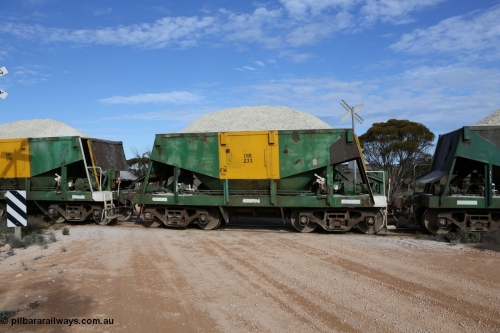 130708 0774
Charra, originally an Kinki Sharyo built NH type for the NAR now coded ENH type ENH 23 X, without hungry boards loaded with gypsum, [url=https://goo.gl/maps/fnkK0]Charoban Rd grade crossing, 477.8 km[/url].
Keywords: ENH-type;ENH23;Kinki-Sharyo-Japan;NH-type;NH923;