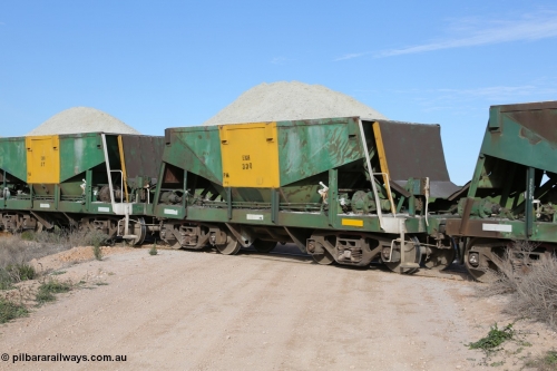 130708 0817
Moule, originally an Kinki Sharyo built NH type for the NAR now coded ENH type ENH 33 Q, without hungry boards loaded with gypsum, [url=https://goo.gl/maps/SWBMW]Mewett Rd grade crossing, 470.1 km[/url].
Keywords: ENH-type;ENH33;Kinki-Sharyo-Japan;NH-type;NH933;