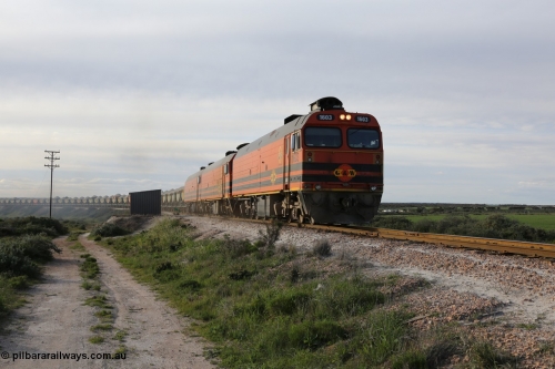 130708 0847
Penong Junction, [url=https://goo.gl/maps/45FyW]429.7 km[url].
