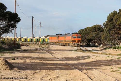 130708 0866
Thevenard, view of arriving loaded train from [url=https://goo.gl/maps/dGiE8]inside the yard[/url].
