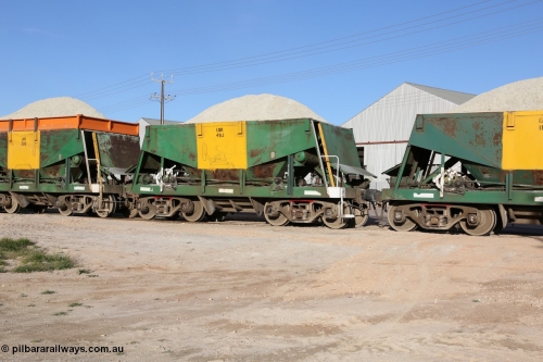 130708 0901
Thevenard originally an Kinki Sharyo built NH type for the NAR now coded ENH type ENH 49 J, without hungry boards loaded with gypsum crossing [url=https://goo.gl/maps/dgQdX]Bergmann Drive grade crossing, 434.2 km[/url].
Keywords: ENH-type;ENH49;Kinki-Sharyo-Japan;NH-type;NH949;