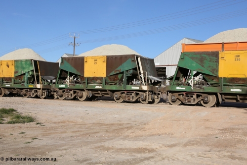 130708 0903
Thevenard originally an Kinki Sharyo built NH type for the NAR now coded ENH type ENH 12 Y, without hungry boards loaded with gypsum crossing [url=https://goo.gl/maps/dgQdX]Bergmann Drive grade crossing, 434.2 km[/url].
Keywords: ENH-type;ENH12;Kinki-Sharyo-Japan;NH-type;NH912;