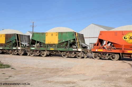 130708 0916
Thevenard originally an Kinki Sharyo built NH type for the NAR now coded ENH type ENH 16, without hungry boards loaded with gypsum crossing [url=https://goo.gl/maps/dgQdX]Bergmann Drive grade crossing, 434.2 km[/url].
Keywords: ENH-type;ENH16;Kinki-Sharyo-Japan;NH-type;NH916;
