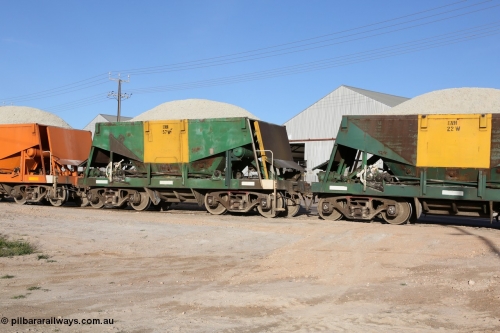 130708 0921
Thevenard originally an Kinki Sharyo built NH type for the NAR now coded ENH type ENH 57, without hungry boards loaded with gypsum crossing [url=https://goo.gl/maps/dgQdX]Bergmann Drive grade crossing, 434.2 km[/url].
Keywords: ENH-type;ENH57;Kinki-Sharyo-Japan;NH-type;NH957;