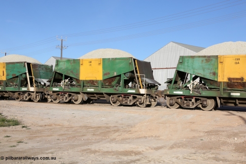 130708 0924
Thevenard originally an Kinki Sharyo built NH type for the NAR now coded ENH type ENH 1, without hungry boards loaded with gypsum crossing [url=https://goo.gl/maps/dgQdX]Bergmann Drive grade crossing, 434.2 km[/url].
Keywords: ENH-type;ENH1;Kinki-Sharyo-Japan;NH-type;NH901;