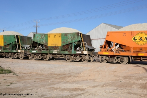 130708 0928
Thevenard originally an Kinki Sharyo built NH type for the NAR now coded ENH type ENH 2, without hungry boards loaded with gypsum crossing [url=https://goo.gl/maps/dgQdX]Bergmann Drive grade crossing, 434.2 km[/url].
Keywords: ENH-type;ENH2;Kinki-Sharyo-Japan;NH-type;NH902;