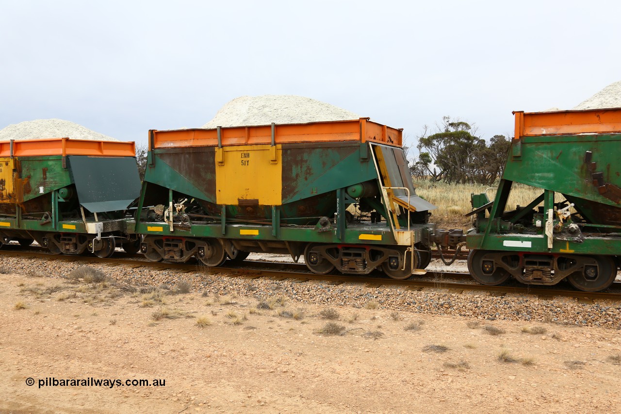 161109 1911
Moule, originally built by Kinki Sharyo as the NH type for the NAR in 1968, sent to Port Lincoln in 1978, then rebuilt and recoded ENH type in 1984, ENH 51 with hungry boards loaded with gypsum.
Keywords: ENH-type;ENH51;Kinki-Sharyo-Japan;NH-type;