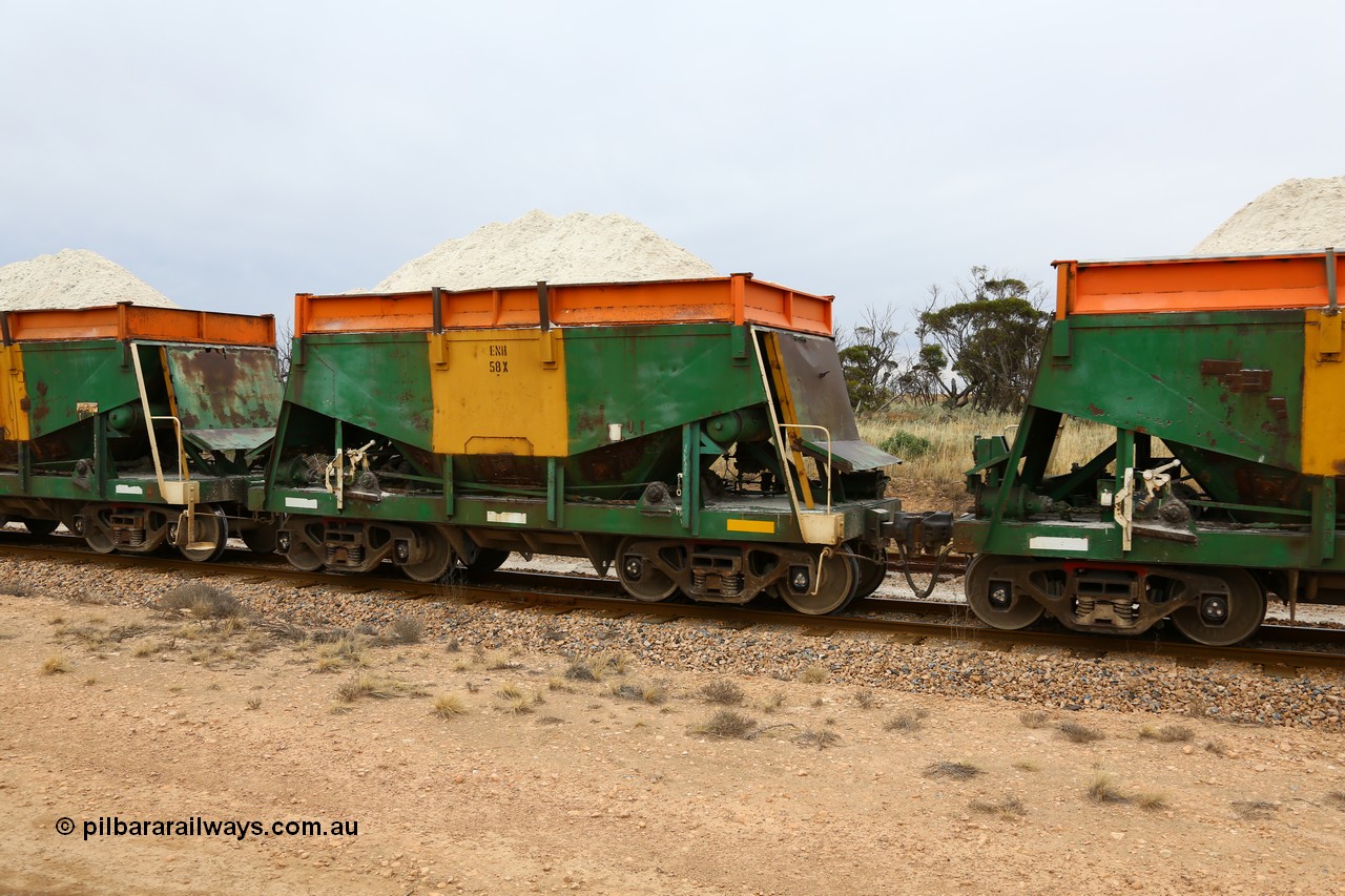 161109 1921
Moule, originally built by Kinki Sharyo as the NH type for the NAR in 1968, sent to Port Lincoln in 1978, then rebuilt and recoded ENH type in 1984, ENH 58 with hungry boards loaded with gypsum.
Keywords: ENH-type;ENH58;Kinki-Sharyo-Japan;NH-type;