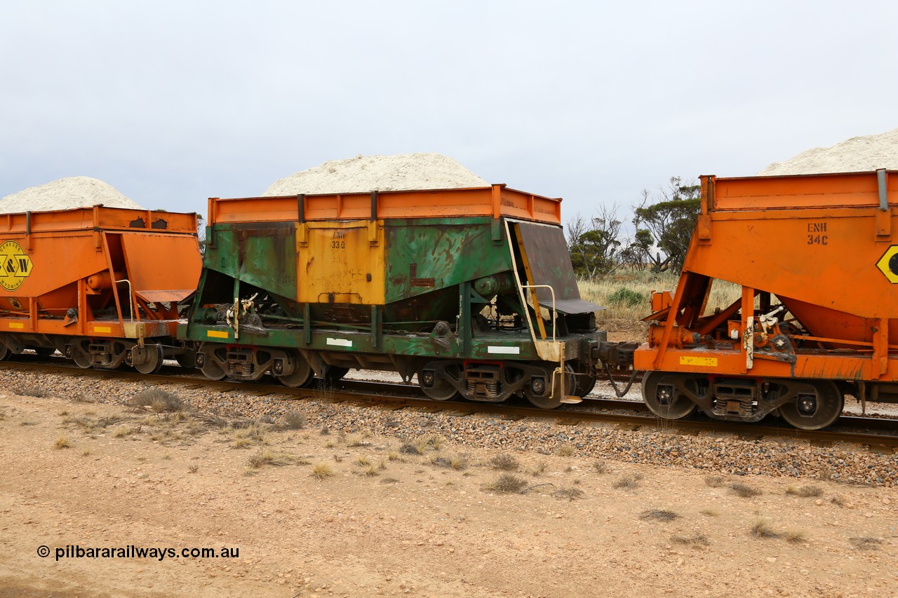 161109 1955
Moule, originally built by Kinki Sharyo as the NH type for the NAR in 1968, sent to Port Lincoln in 1978, then rebuilt and recoded ENH type in 1984, ENH 33 with hungry boards loaded with gypsum.
Keywords: ENH-type;ENH33;Kinki-Sharyo-Japan;NH-type;