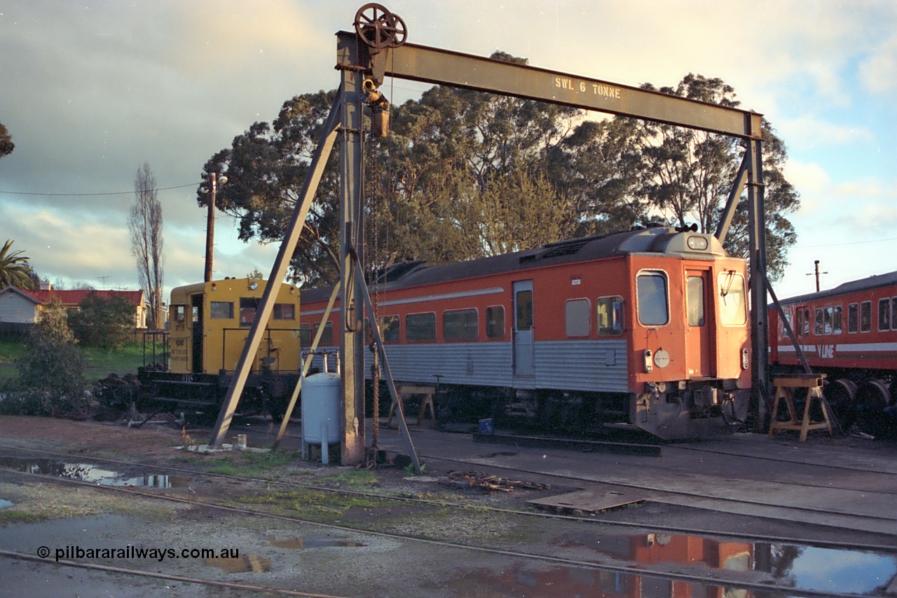 103-37
Seymour loco depot, V/Line broad gauge RT class rail tractor RT 15 and DRC class Tulloch built DRC 42 diesel railcar.
Keywords: DRC-class;DRC42;Tulloch-Ltd-NSW;1200;