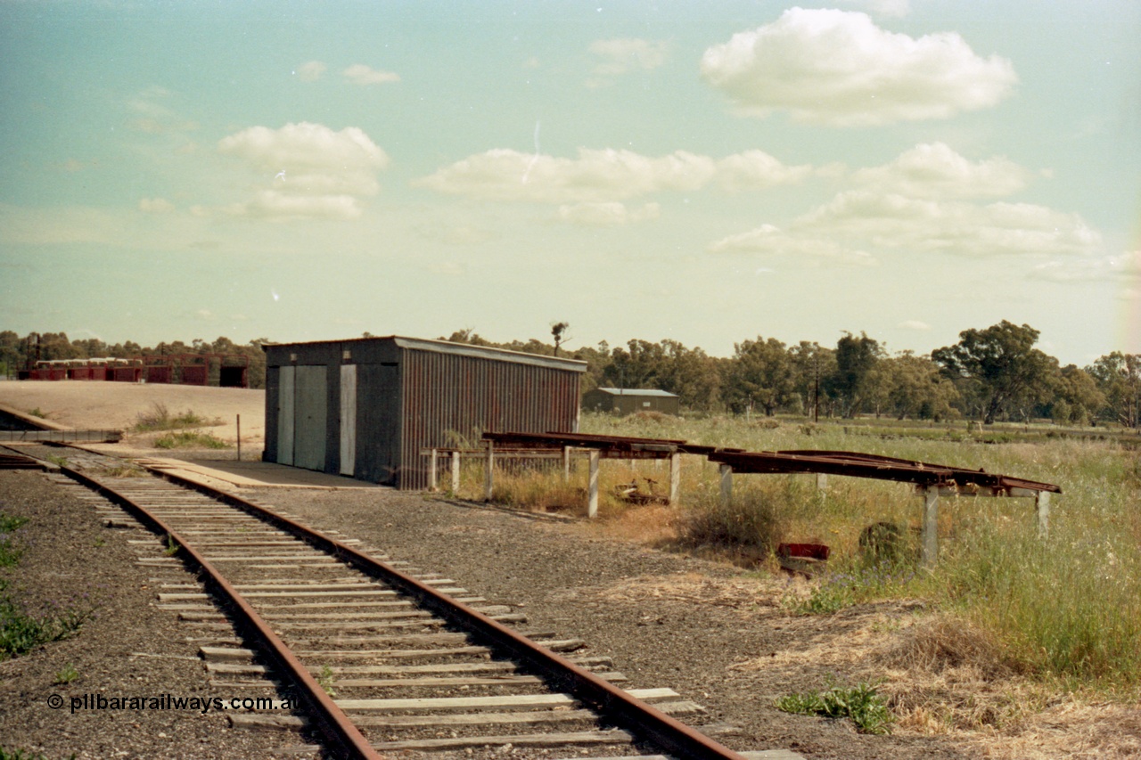 114-17
Tocumwal station yard, NSWGR gangers trolley shed, standard gauge track, looking south.
