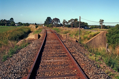123-1-06
Stratford Junction, track view looking from Maffra line towards junction, Sale line at right.
