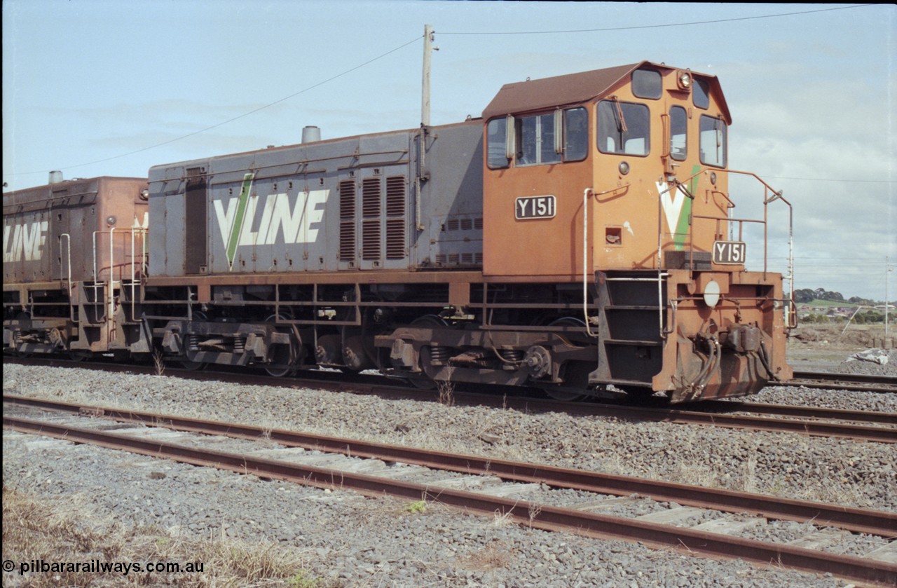 126-30
Wallan Loop, standard gauge rescue locos on the loop, V/Line Y class Y 151 Clyde Engineering EMD G6B serial 67-571, waiting to return to Melbourne.
Keywords: Y-class;Y151;Clyde-Engineering-Granville-NSW;EMD;G6B;67-571;