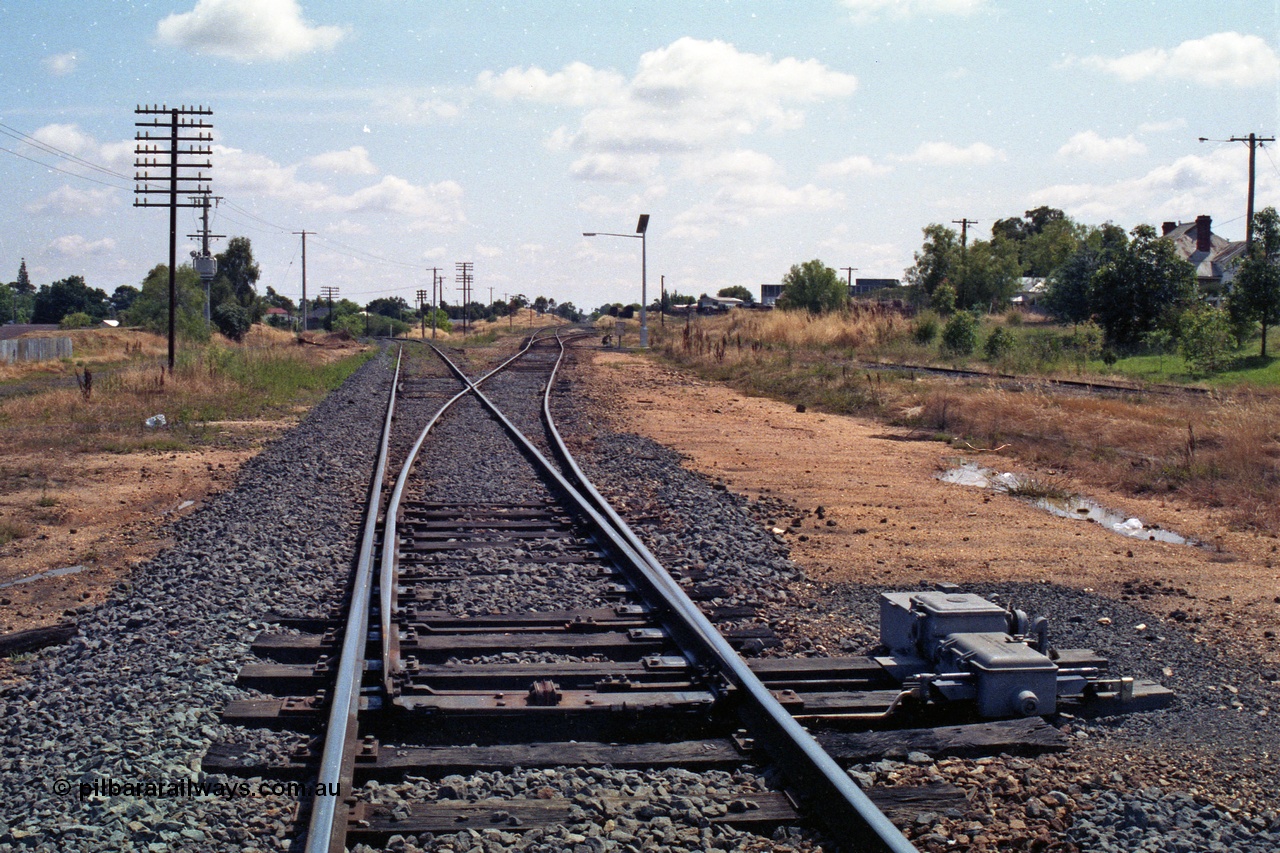 138-17
Bendigo North, taken from D Box, looking towards Eaglehawk, line set for Eaglehawk, Echuca line in the middle, and the far points to the right lead to Bendigo Workshops, Siding B and Rangelea, while the track at the far right 'W' and leads to Siding A and the old goods loading platform.
