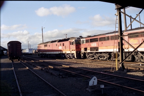 142-3-12
Albury station yard, standard gauge NSWSRA candy liveried pair of 81 class 8156 Clyde Engineering EMD model JT26C-2SS serial 84-1075 and 44 class 4466 AE Goodwin ALCo model DL500B serial G3421-06 depart the yard bound for the paper mill siding just north of Albury, ground signal 41, point rodding, trailing shot.
Keywords: 44-class;4466;AE-Goodwin;ALCo;DL500B;G3421-6;