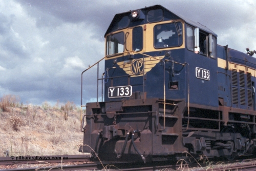 143-16
Springhurst, broad gauge VR liveried Y class Y 133 Clyde Engineering EMD model G6B serial 65-399 leads the down Wahgunyah mixed 'Stringybark Express' special away from Springhurst.
Keywords: Y-class;Y133;Clyde-Engineering-Granville-NSW;EMD;G6B;65-399;