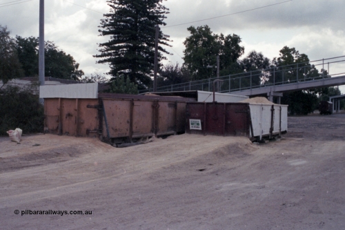 148-22
Wangaratta, ex VR waggons GY type GY 2125 and G 4113 used for lime and sand storage by the local super phosphate agent McDonald. GY 2125 was built new by Newport Workshops June 1944, around 1990 was removed from the register. G 4113 was originally built new February 1952 by Metro Cammel C&W Co, England, recoded to G in 1982, off register 1990.
Keywords: GY-type;GY2125;G-type;G4113;