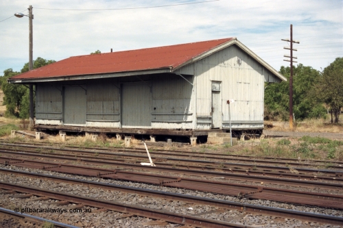149-07
Bacchus Marsh, yard view looking across to goods shed, shows removed platform and 51 km post.
