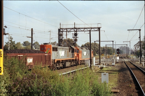 152-16
Pakenham, V/Line broad gauge up 9444 goods to Nth Geelong with G class G 543 Clyde Engineering EMD model JT26C-2SS serial 89-1276 and X class X 43 Clyde Engineering EMD model G26C serial 70-706 departs and crosses Main Street.
Keywords: X-class;X43;Clyde-Engineering-Granville-NSW;EMD;GT26C;70-706;